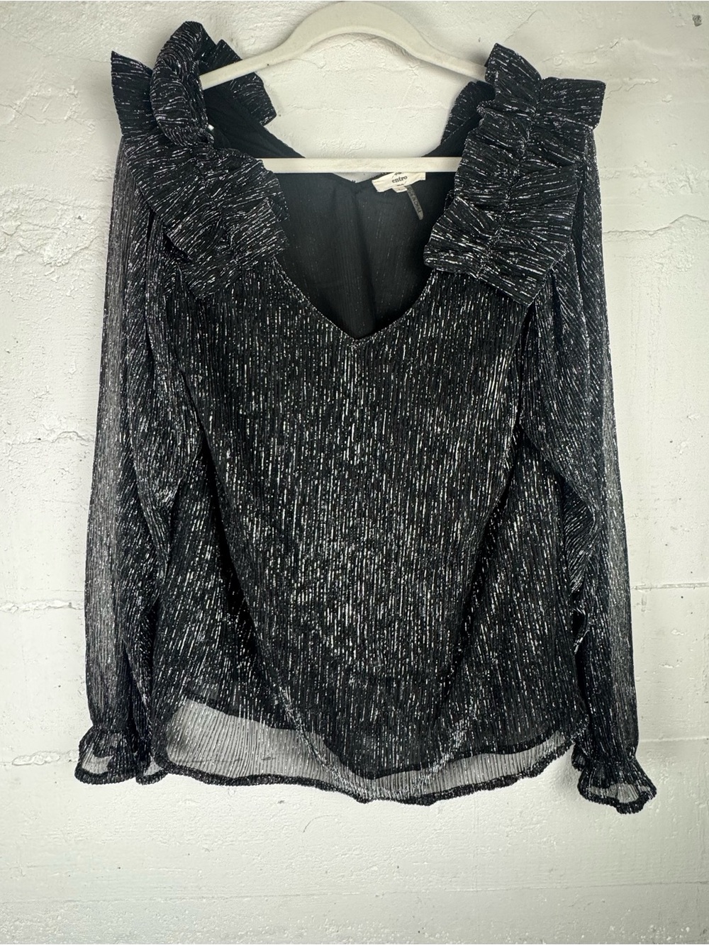 Women’s Black Metallic Ruffle Shimmer  Shoulder Blouse Fancy Flowy Size Large